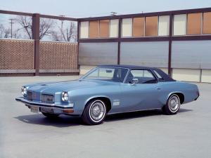 Oldsmobile Cutlass Supreme Colonnade Hardtop Coupe 1973 года